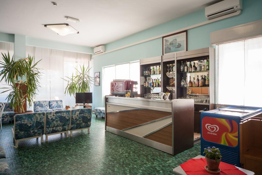 Hotel Madison Ριτσόνε Εξωτερικό φωτογραφία