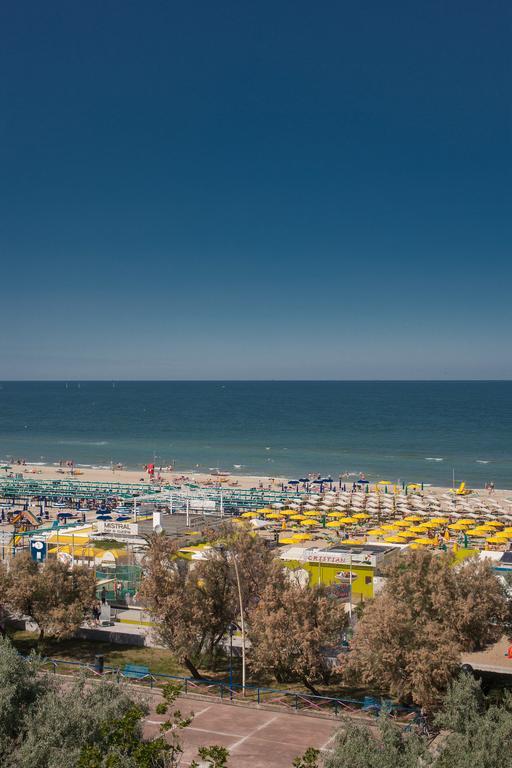 Hotel Madison Ριτσόνε Εξωτερικό φωτογραφία